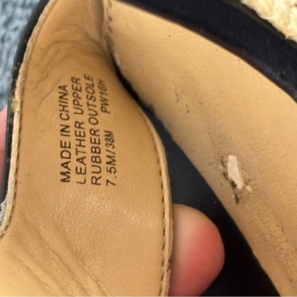 Michael Kors Black T-Strap Women's Wedge Sandals Size 7.5 - Picture 10 of 11